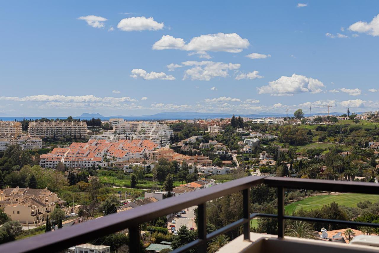 Amazing Apartment With Stunning Views Marbella Exterior photo